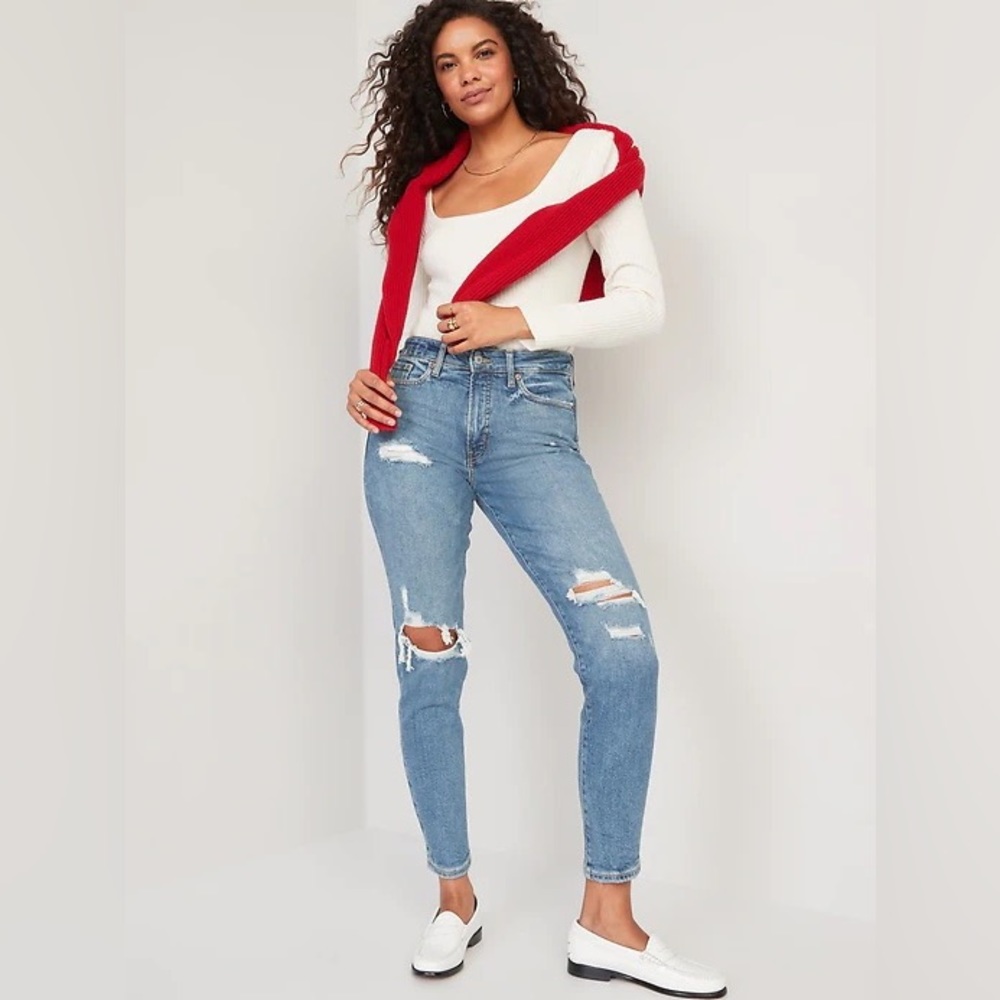Old Navy High Rise O.G. Straight Jeans NWT Size 6 😎💙